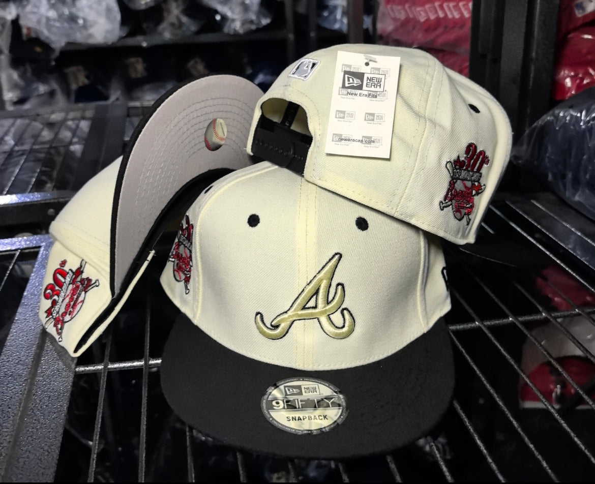 Snapback – שחור לבן