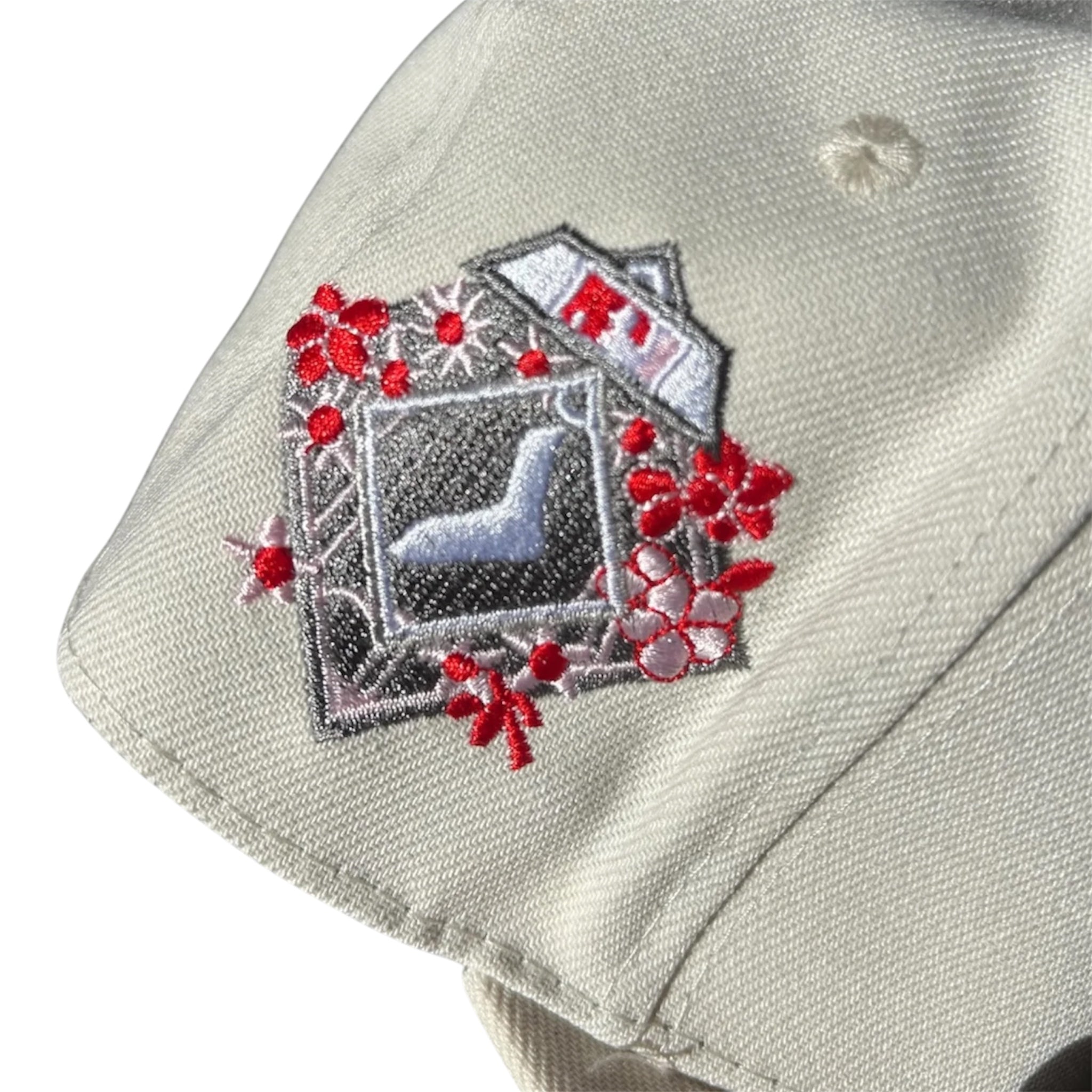 59FIFTY - לבן ורוד