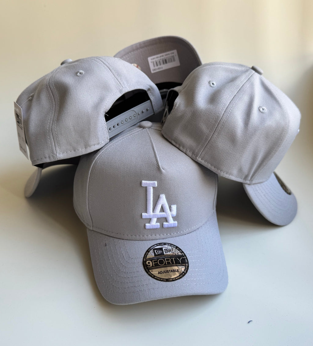 SnapBack-אפור קלאסי🩶