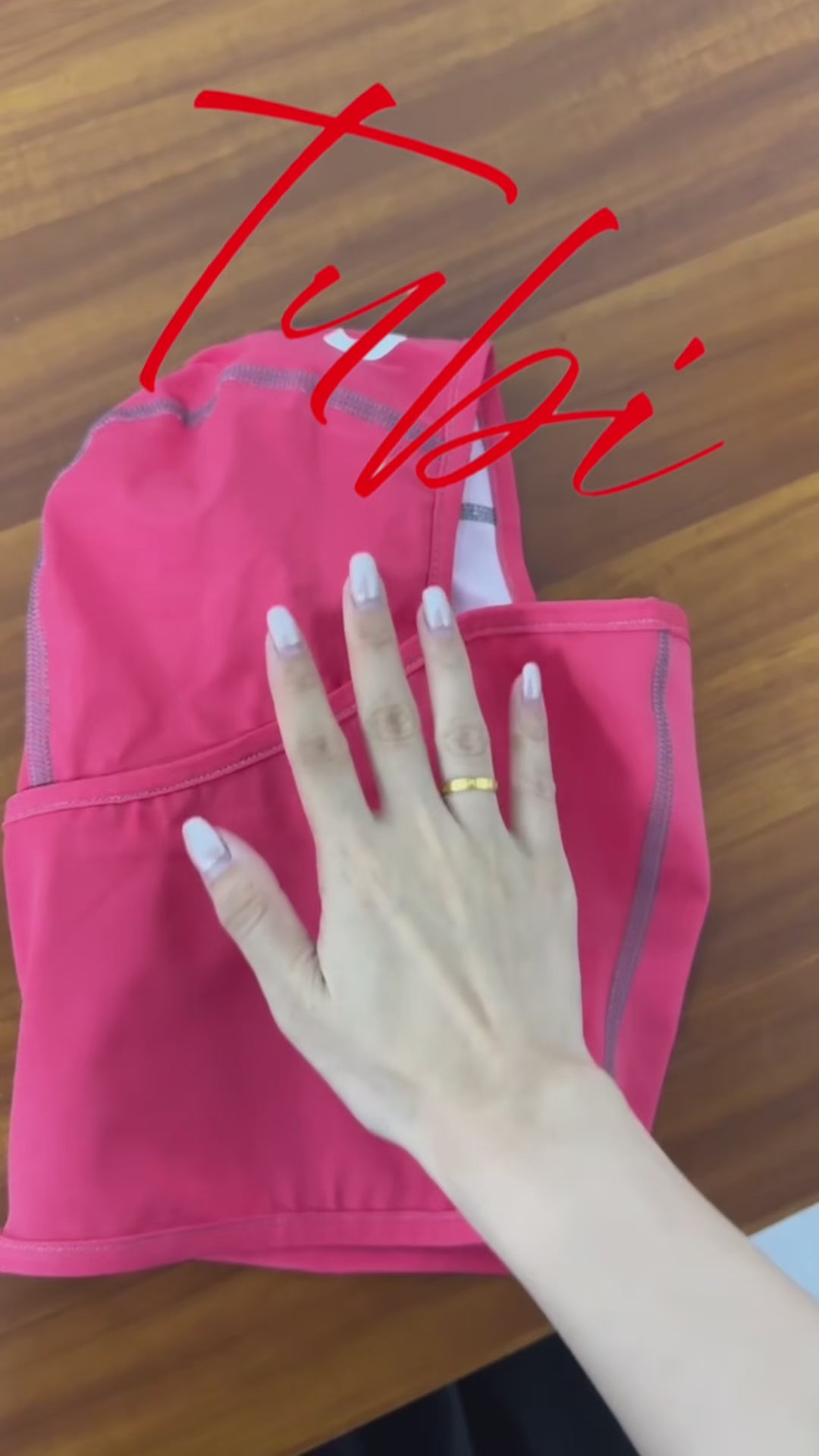 מסכת supreme🥷-אדום ורוד👺🦩