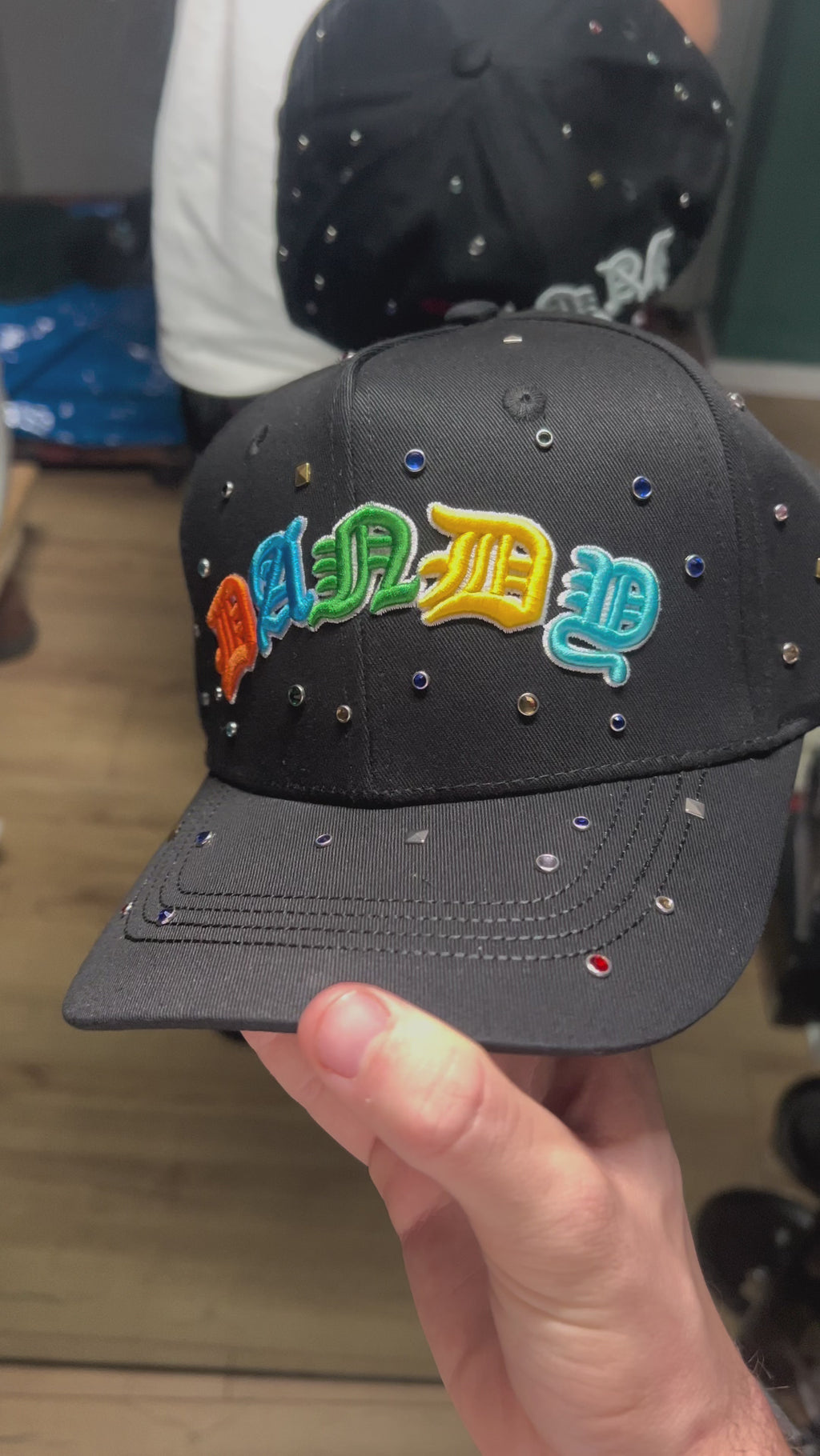 כובעי הפוזה-פנטים👑🍬