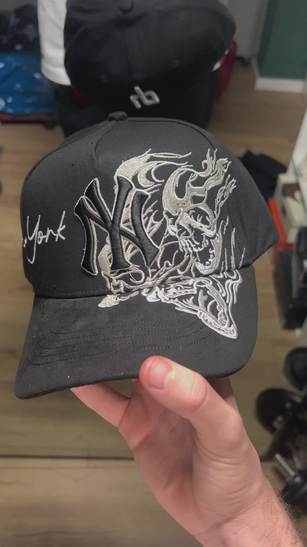 כובעי פוזה-רוח👻😱